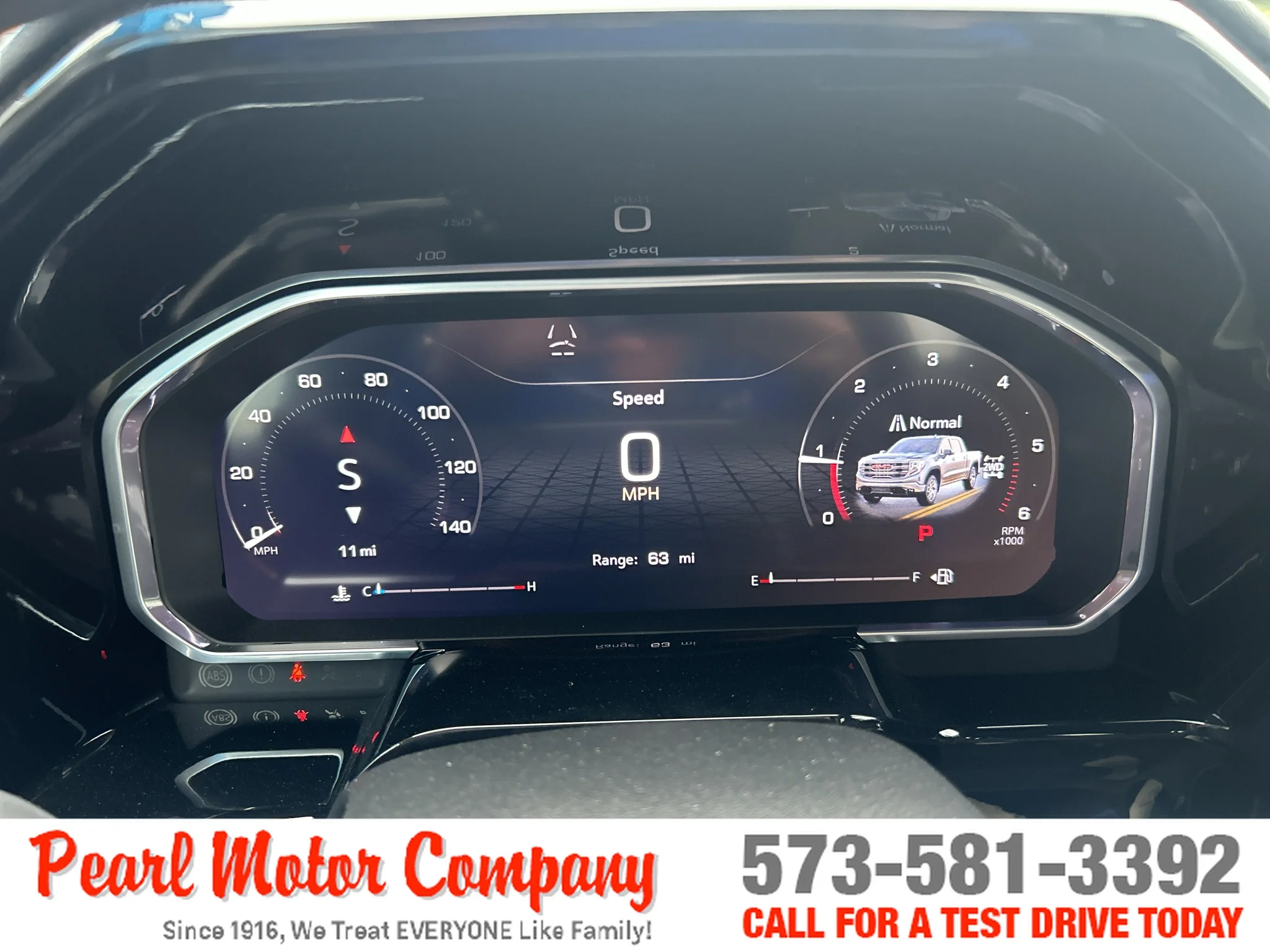 2026 GMC Sierra 1500 SLT - Photo 13