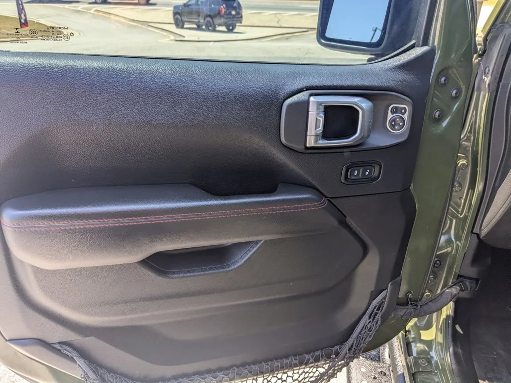 Used 2021 Sarge Green Clearcoat Jeep Unlimited Rubicon image 11