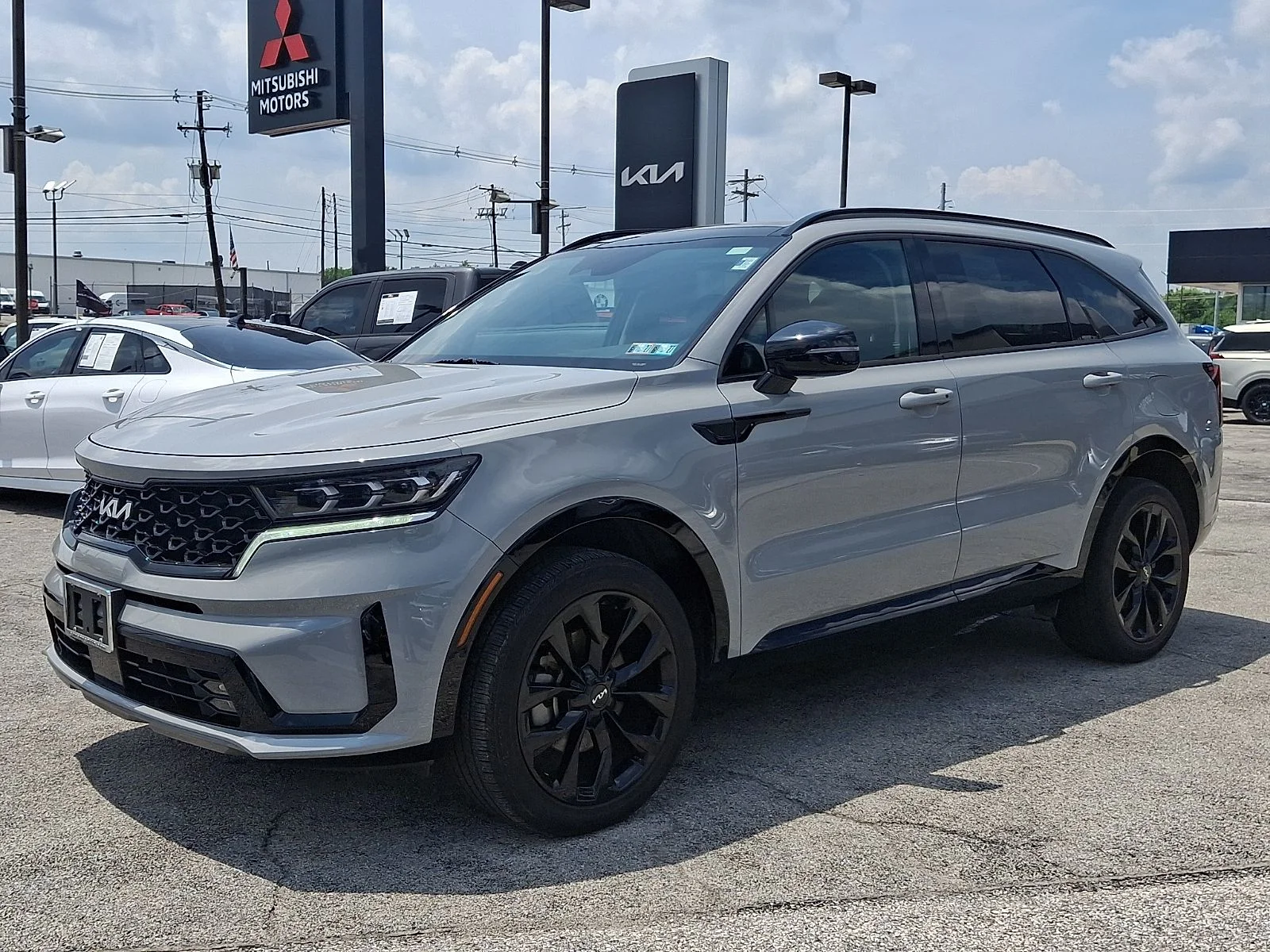 Certified Used 2023 Gray Kia SX image 2