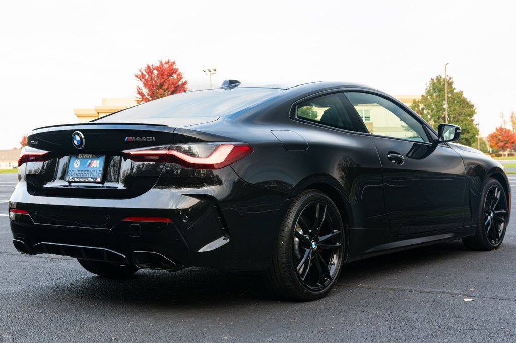 Certified Used 2024 Black Sapphire Metallic BMW M440i xDrive image 9