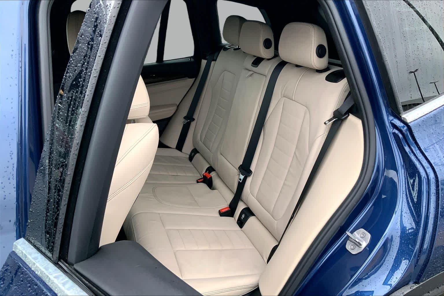 Used 2020 Phytonic Blue Metallic BMW sDrive30i image 20