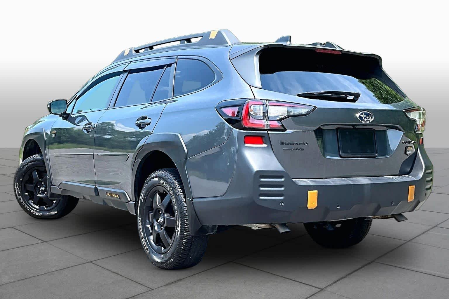 Used 2023 Magnetite Gray Metallic Subaru Wilderness image 12