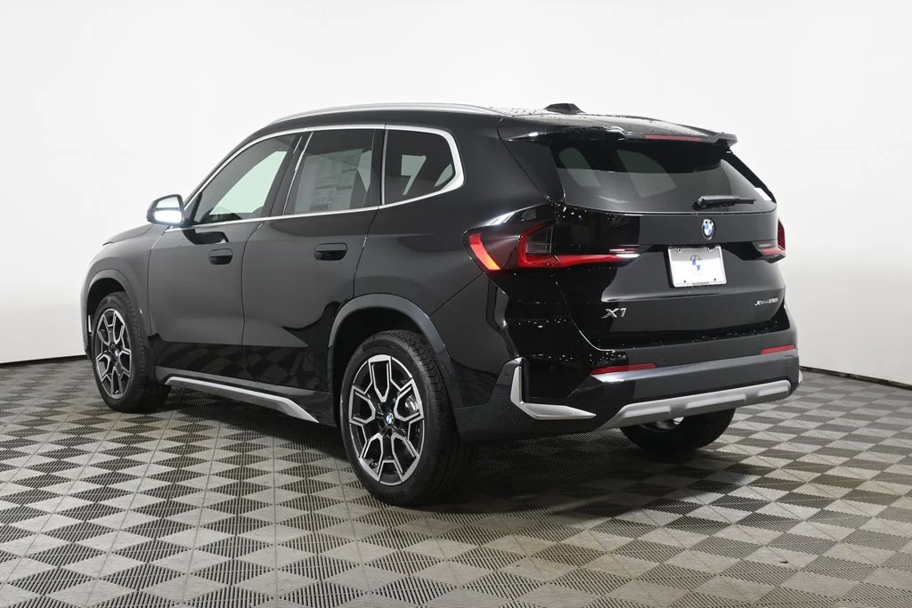 New 2026 Black BMW xDrive28i image 5