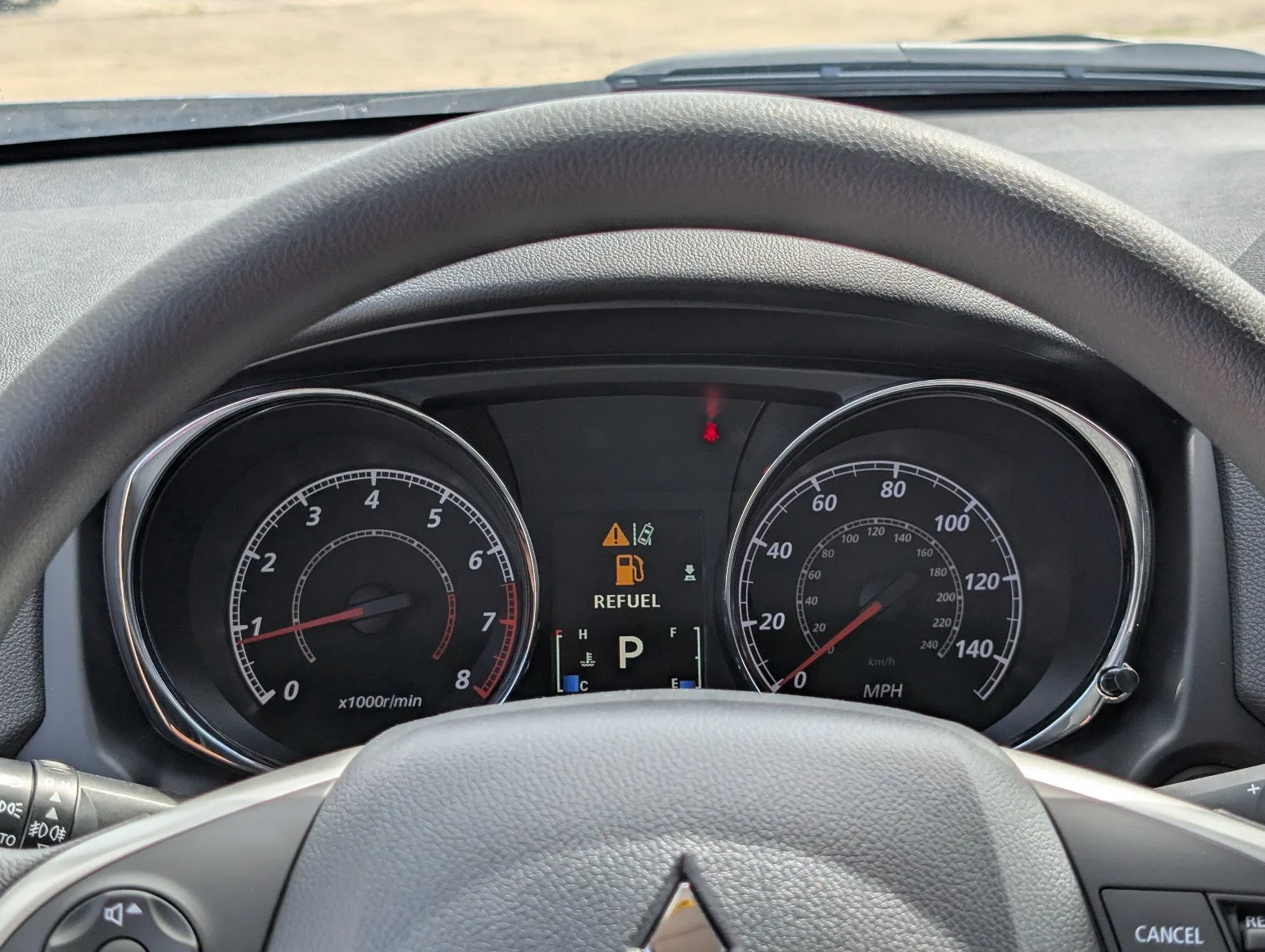New 2027 Gray Mitsubishi 2.0 ES image 23
