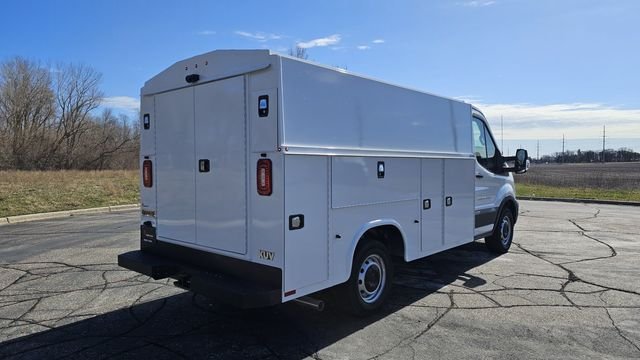 New 2026 Oxford White Ford Base image 3
