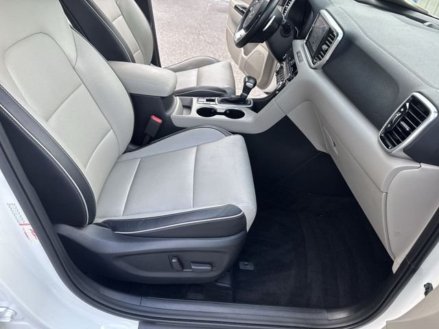 Used 2020 White Kia SX image 10