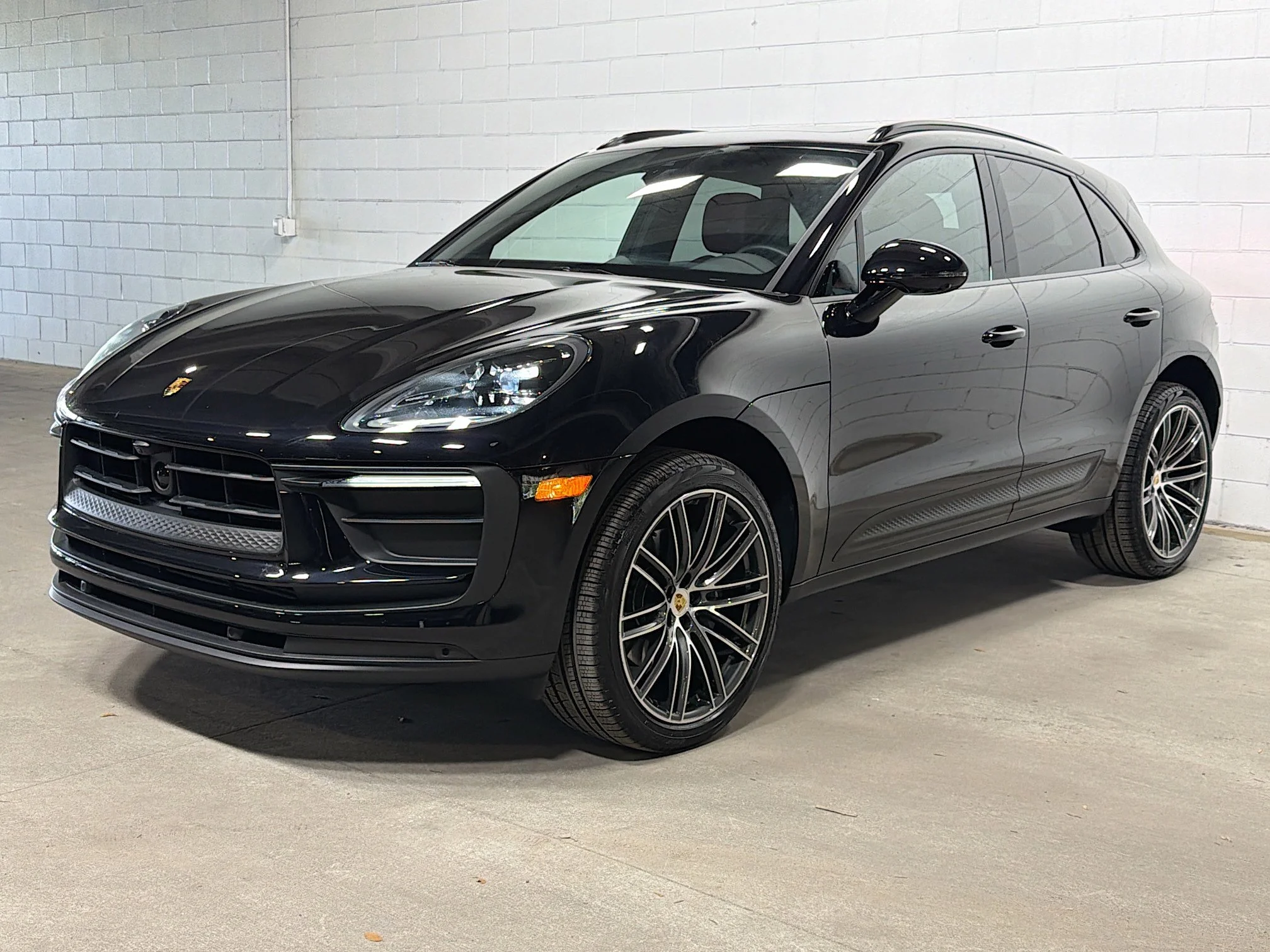 2026 Porsche Macan's photo