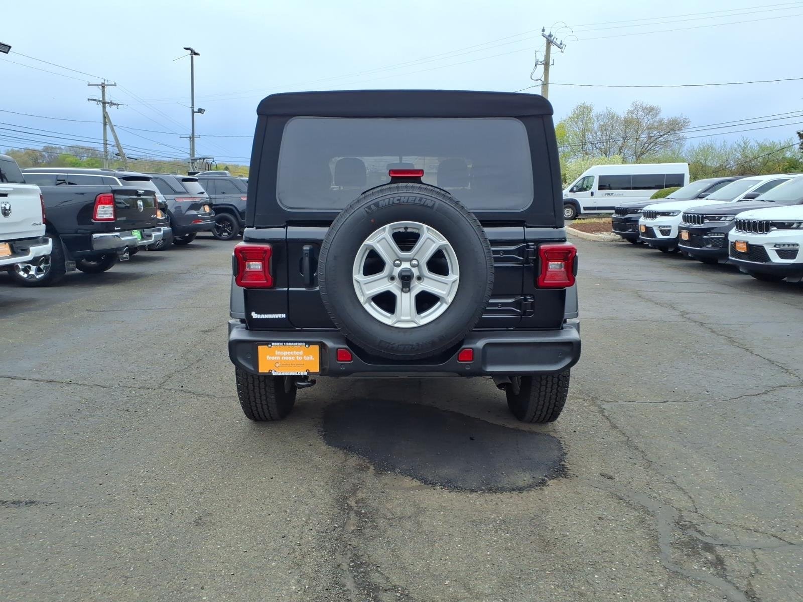 Certified Used 2022 Black Jeep Unlimited Sport S image 6