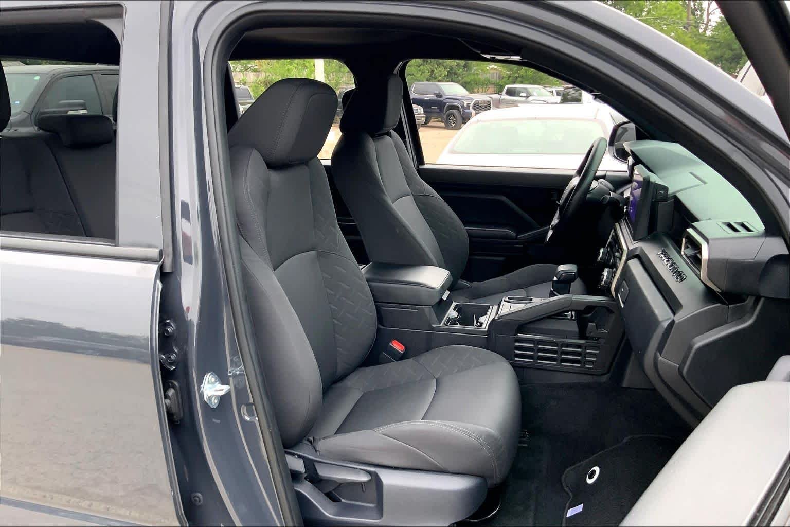 Used 2024 Underground Toyota SR image 6