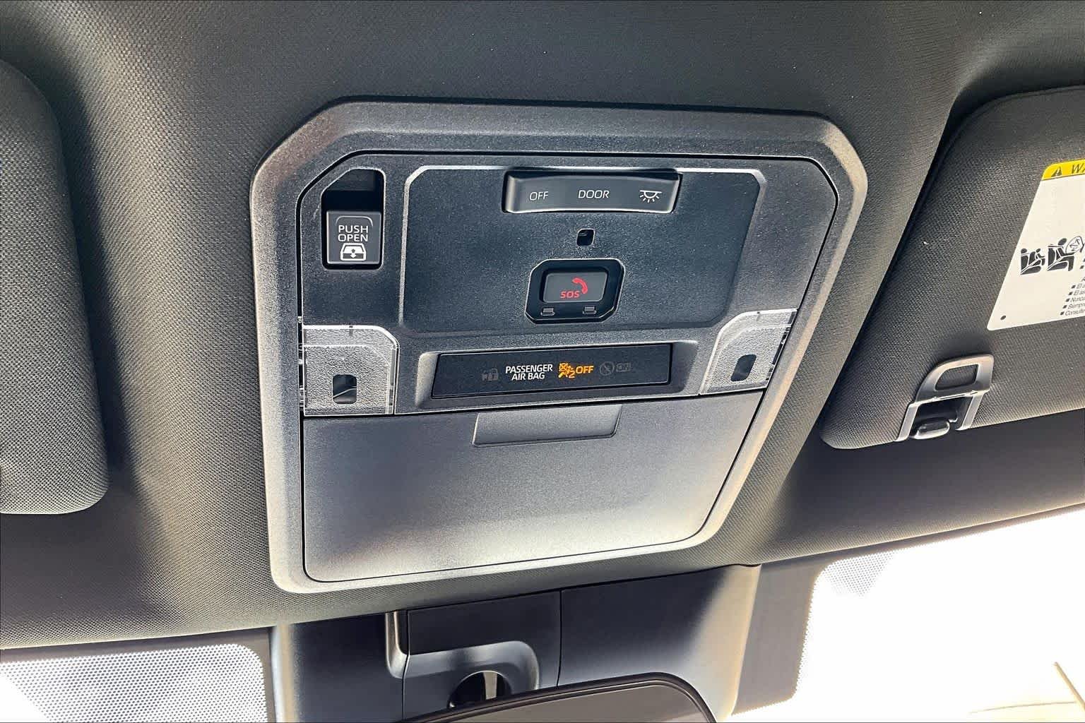 Used 2025 Ice Cap Toyota SR5 image 30