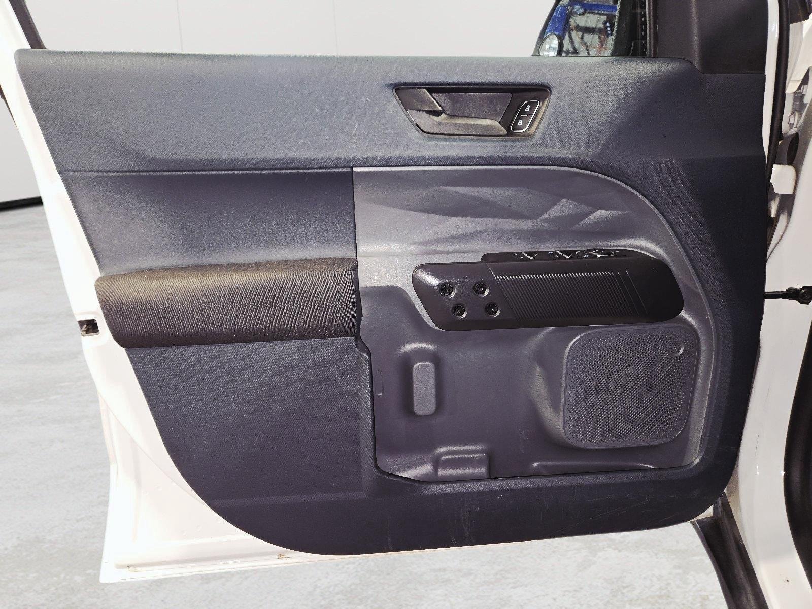 Used 2022 Oxford White Ford XL image 16