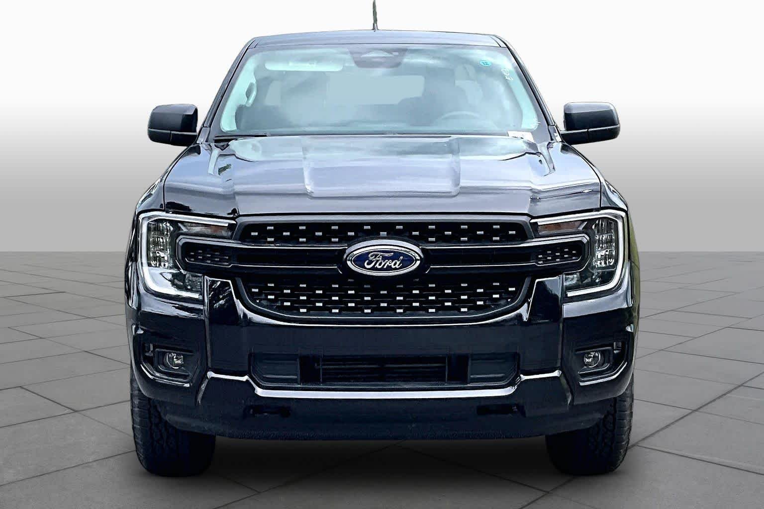 New 2026 Shadow Black Ford XL image 3