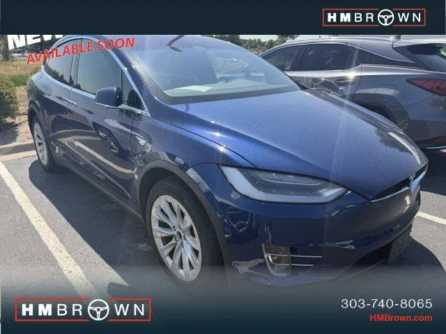 Used 2019  Tesla P100D image 1