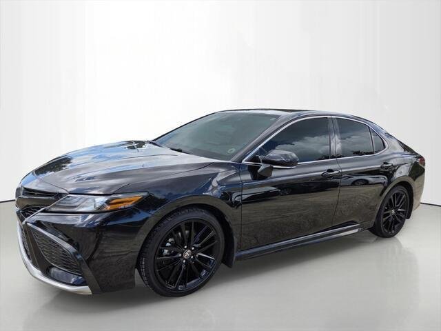 Used 2024 Midnight Black Metallic TOYOTA XSE V6 image 9