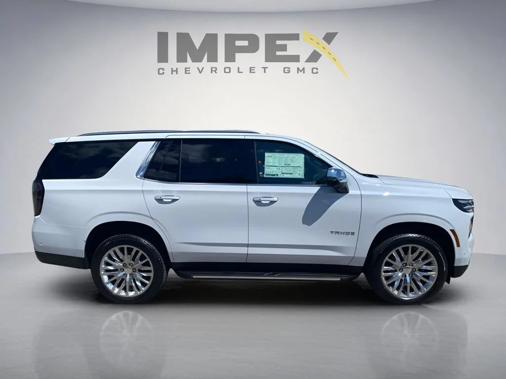 New 2026 Polar White Tricoat Chevrolet Premier image 6