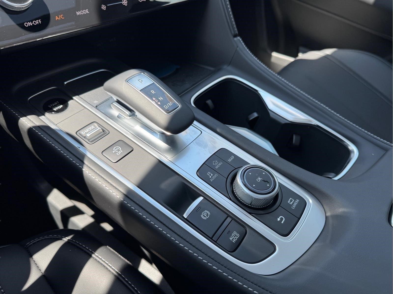 New 2027 GRAPHITE SHADOW INFINITI Luxe FWD image 25