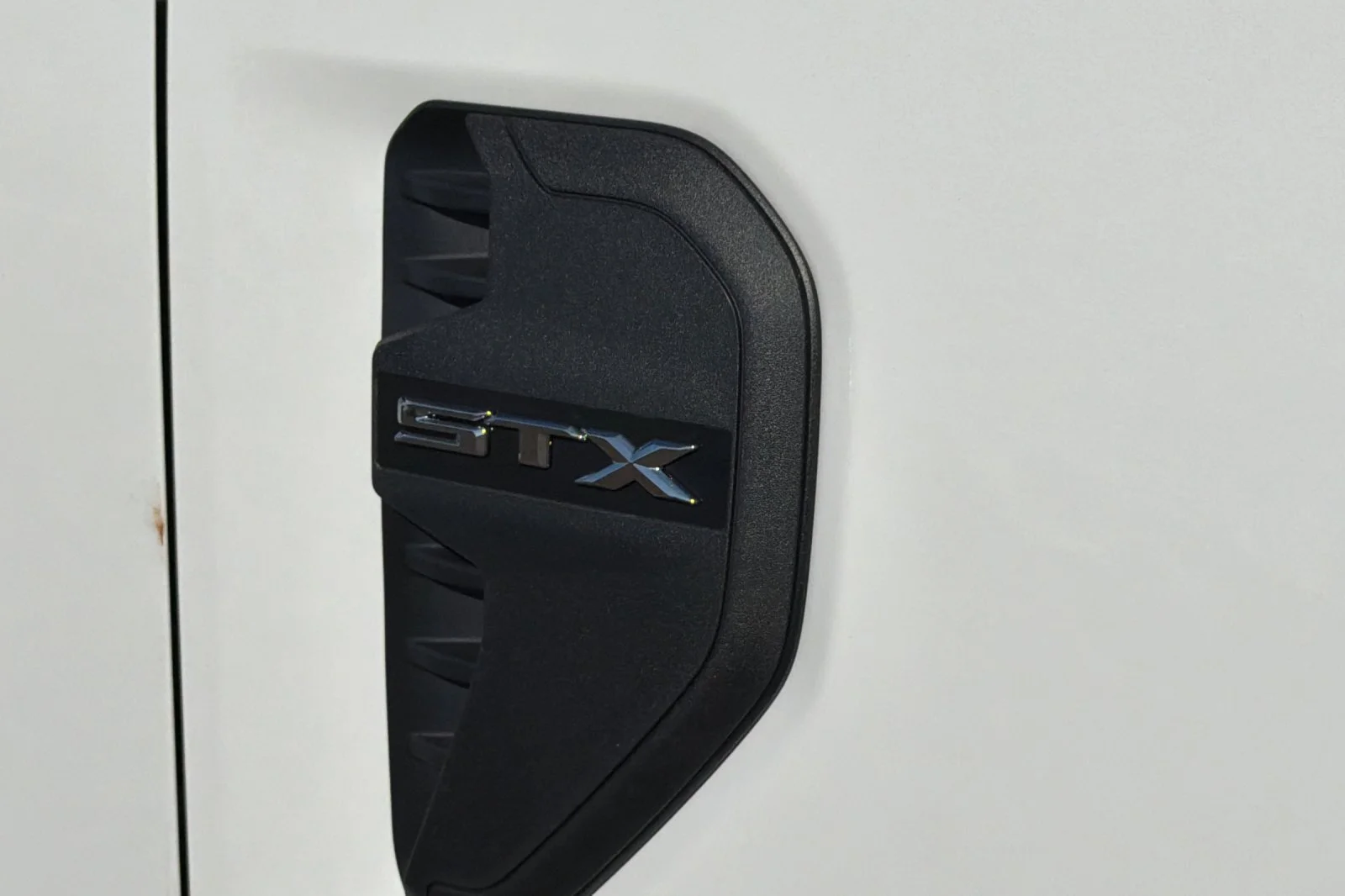 New 2026 Oxford White Ford XL image 20
