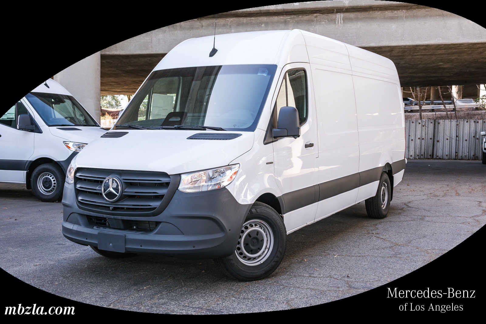 2025 Mercedes-Benz eSprinter Cargo Van