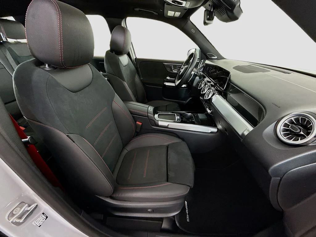 Used 2024 Silver Mercedes-Benz GLB 35 AMG® image 28