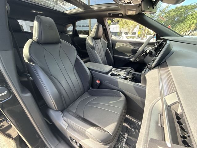 2024 Lexus RX Hybrid 500h - Photo 26