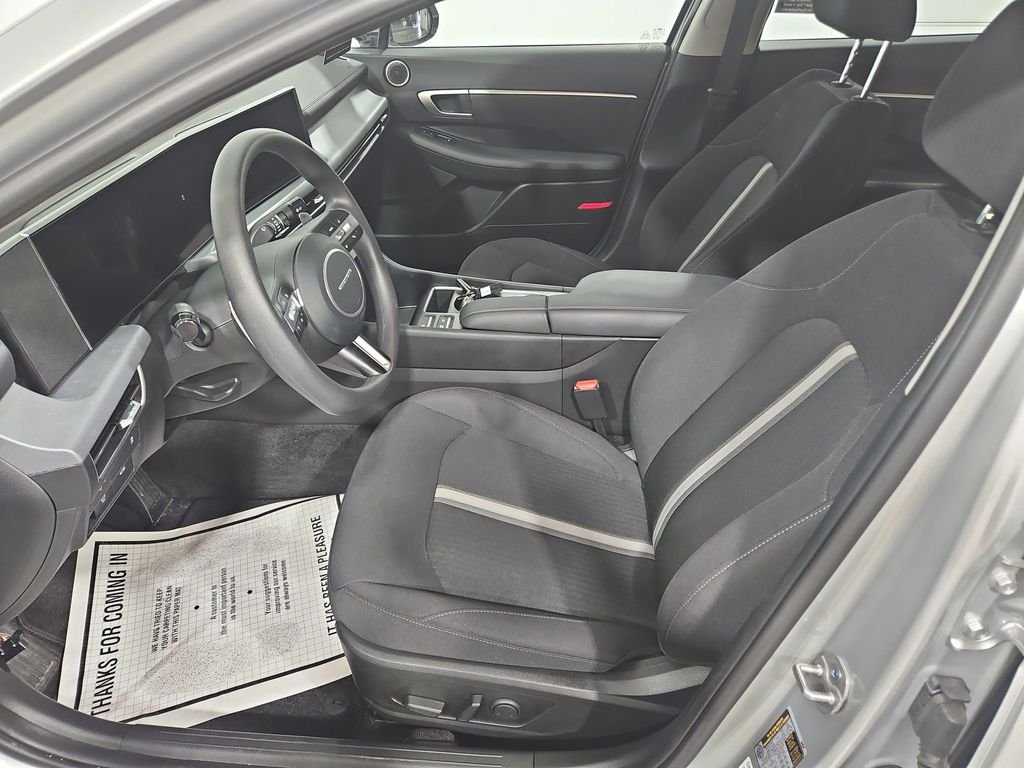 Certified Used 2025 Silver Hyundai SEL image 11