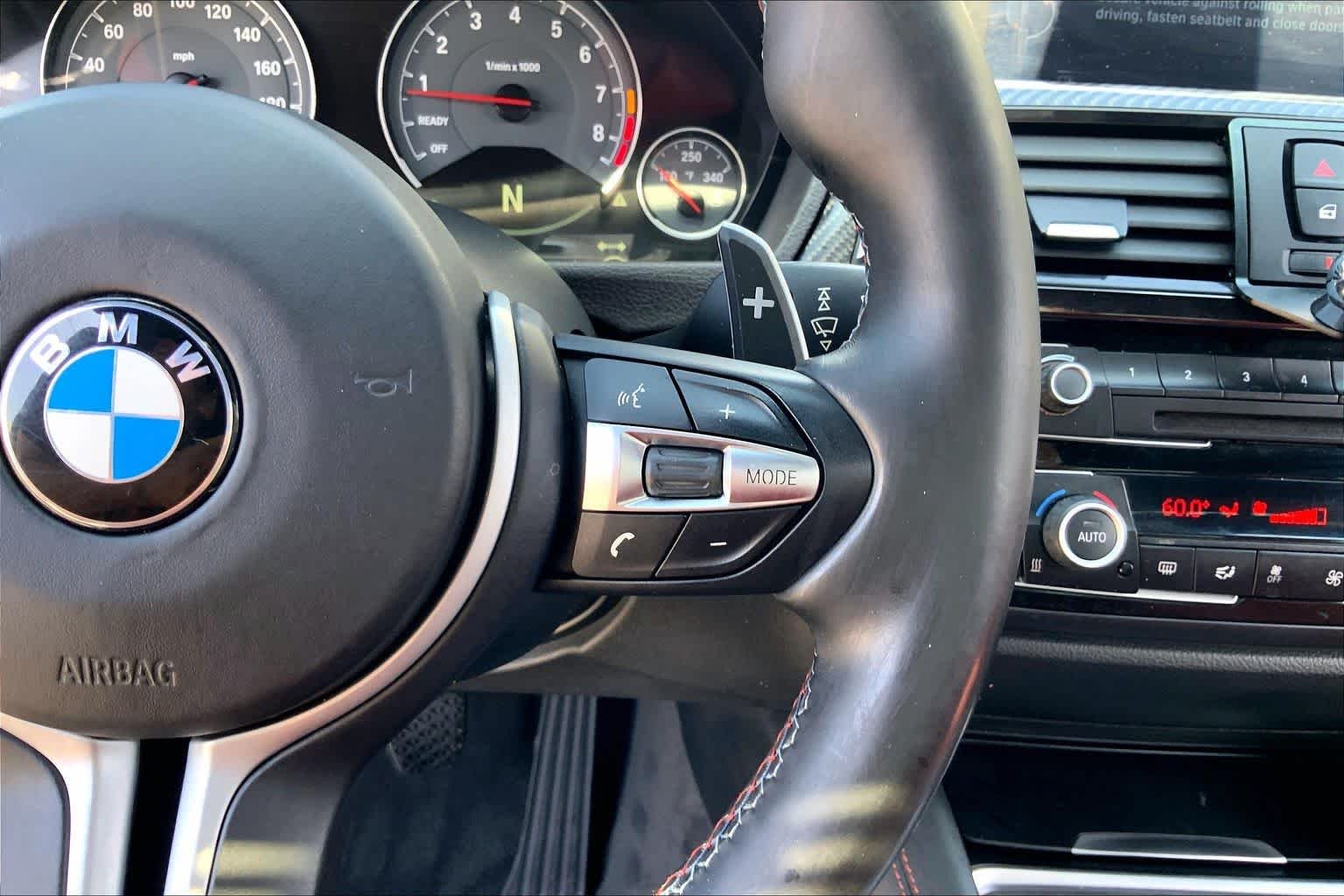 Used 2015 Mineral White Metallic BMW  image 22