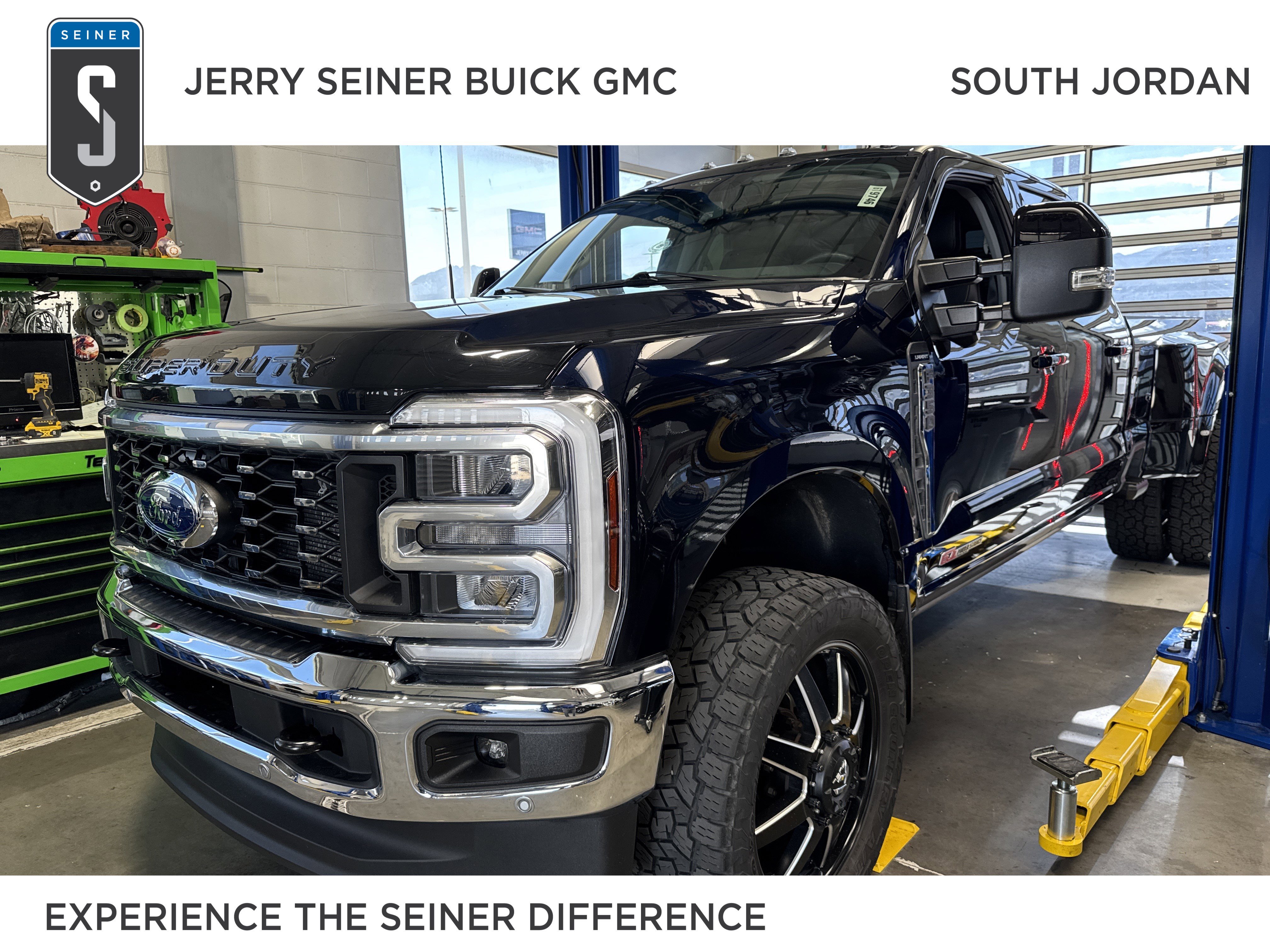 2024 Ford F-350 Lariat 4x4 Crew Cab 8' Box DRW's photo