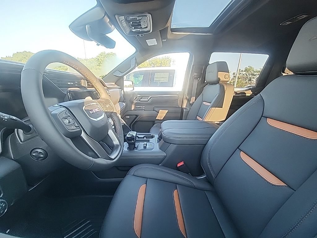 2026 GMC Sierra 1500 AT4 - Photo 7