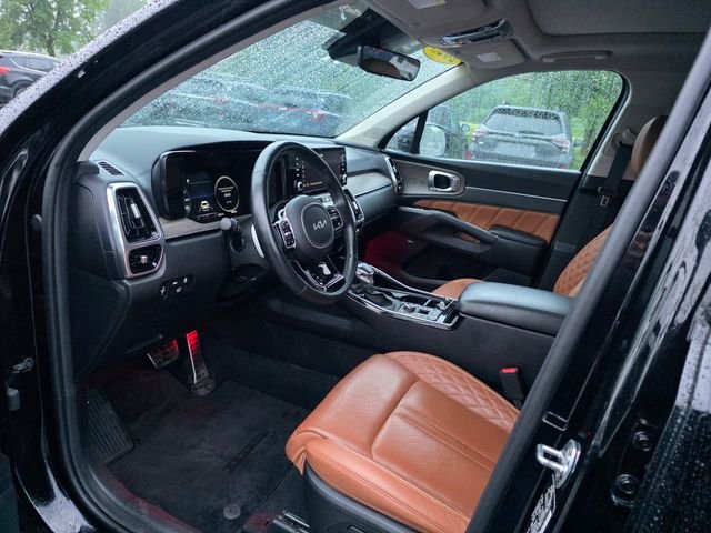 Used 2023 Black Kia X-Line SX Prestige image 17