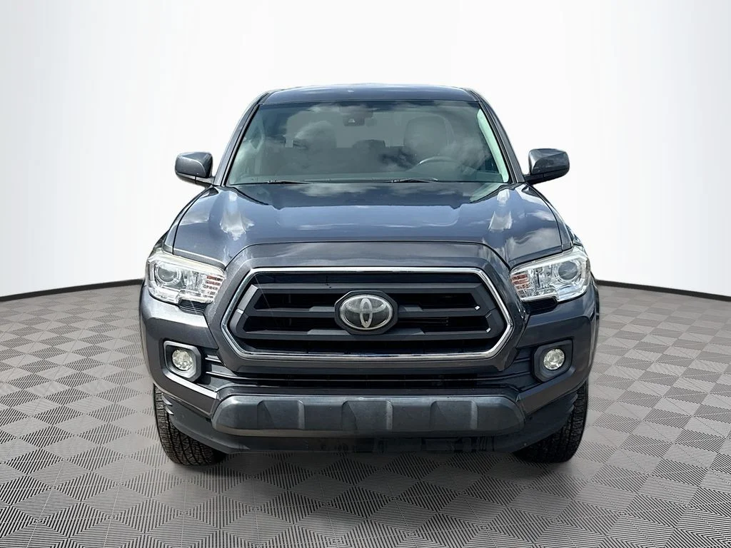 Used 2020 Gray Toyota SR5 image 2