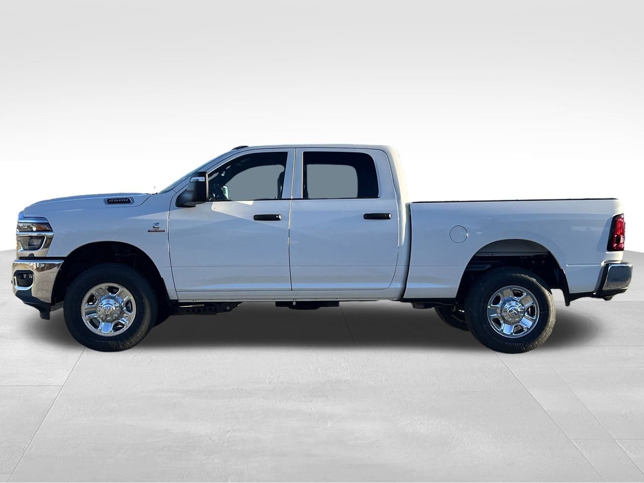 New 2026 Bright White Clear-Coat Exterior Paint RAM Tradesman image 23