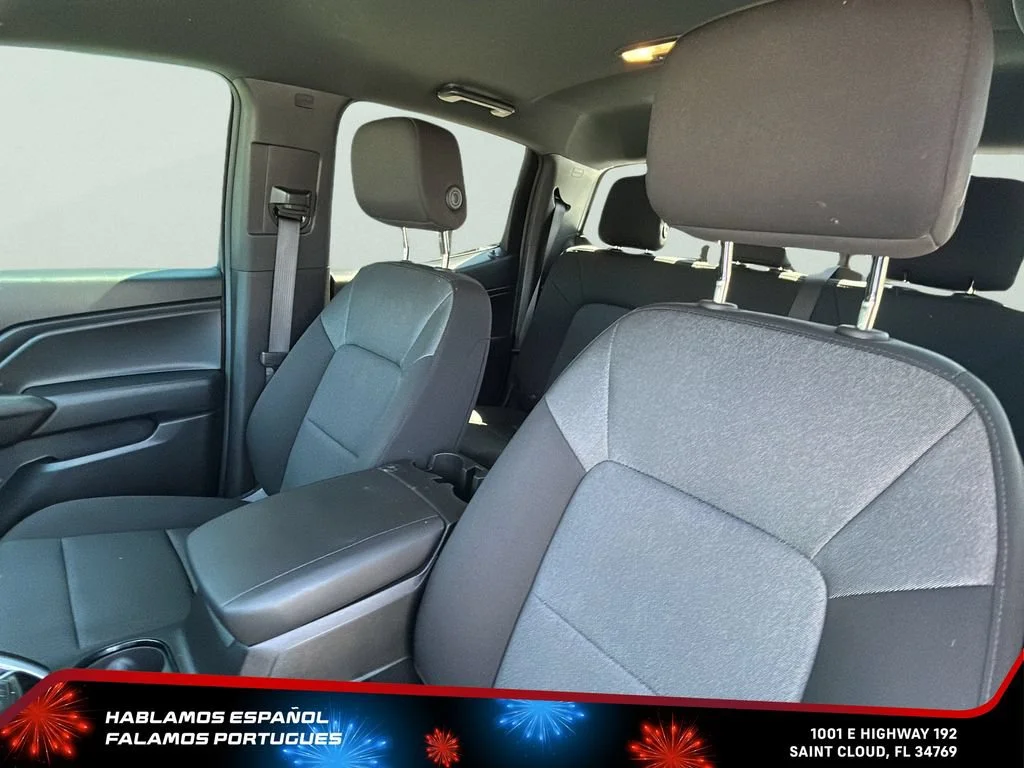 Used 2025 Summit White Chevrolet WT/LT image 19