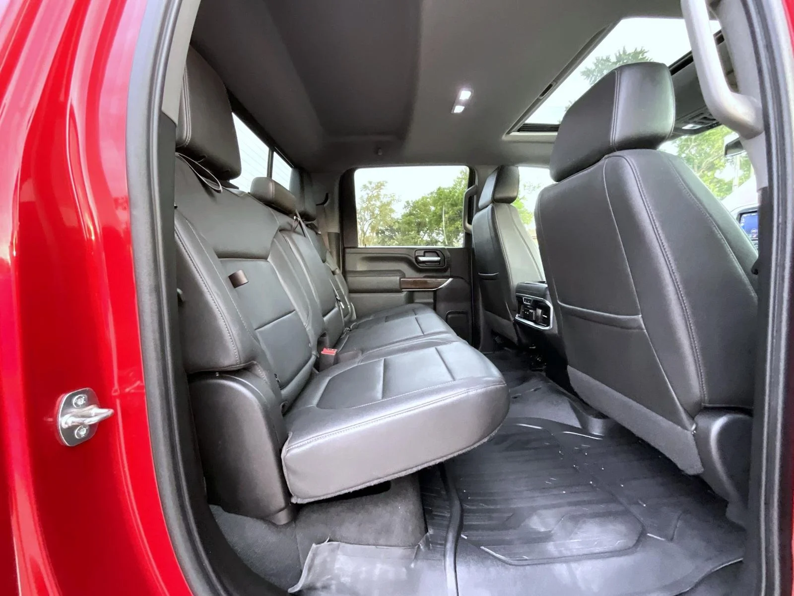 Used 2023 Red GMC SLT image 21