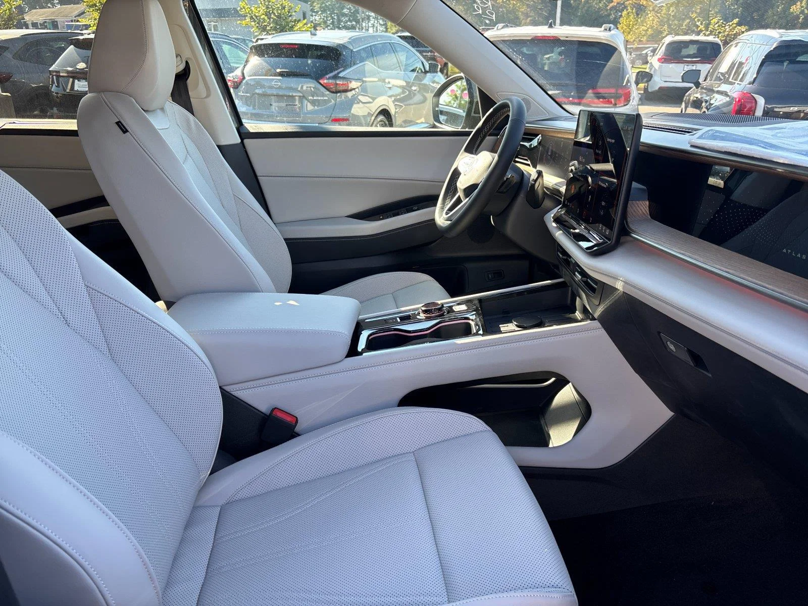 New 2027 Pure Gray Volkswagen SE w/Technology image 39