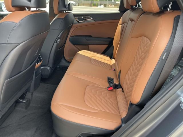 New 2026 Shadow Matte Gray Kia X-Line image 9