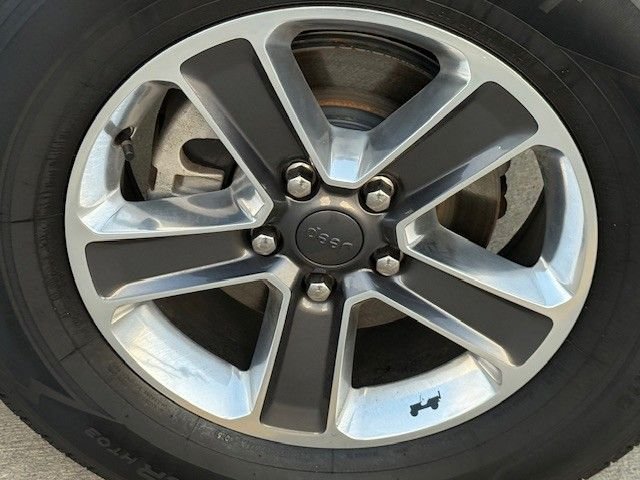 2020 Jeep Wrangler Unlimited Sahara - Photo 12