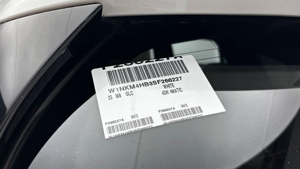 Used 2025 White Mercedes-Benz GLC 300 image 59