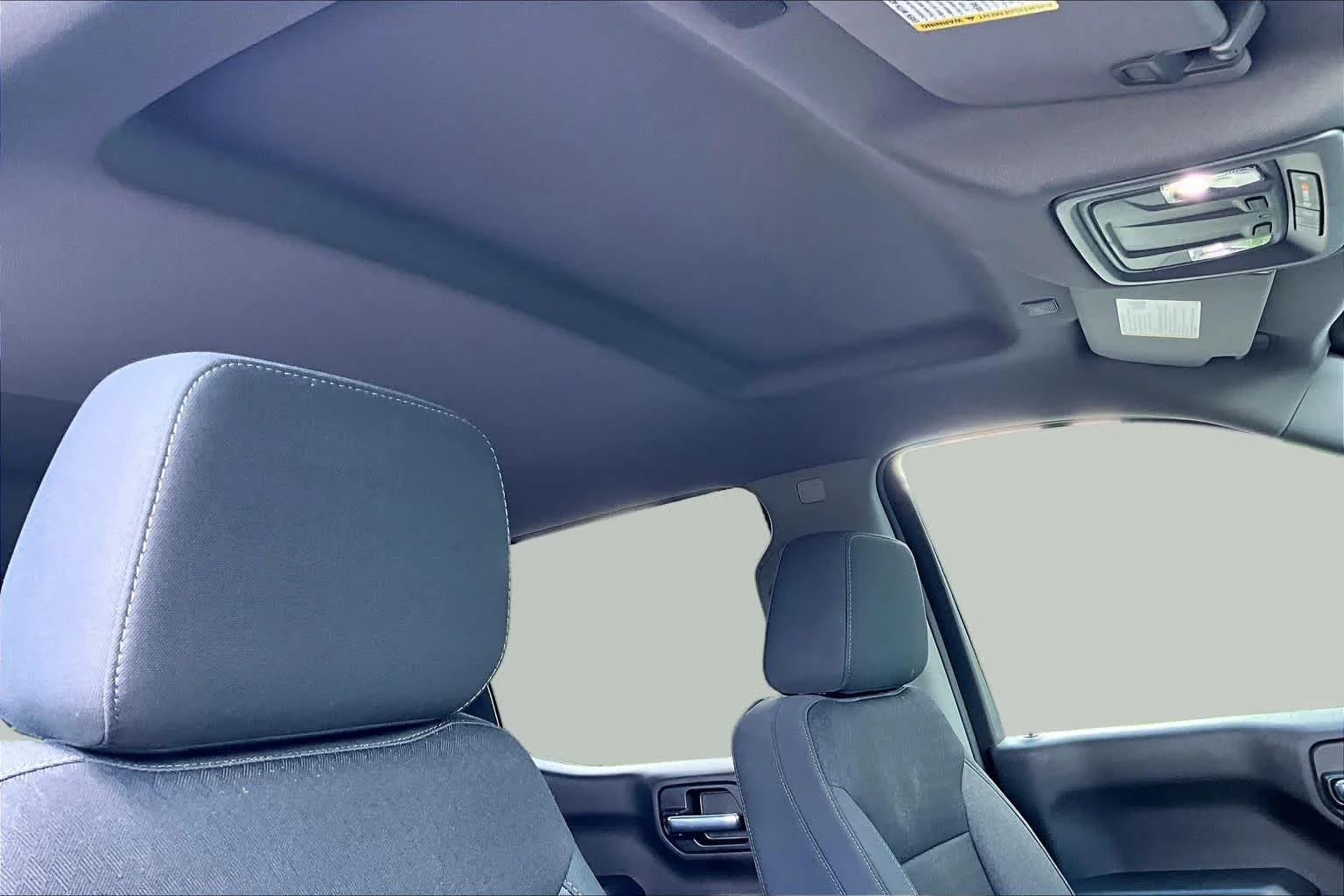 Used 2022 Northsky Blue Metallic Chevrolet Custom image 14
