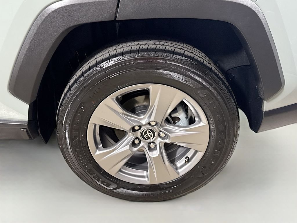Used 2023 Lunar Rock Toyota Hybrid XLE image 29