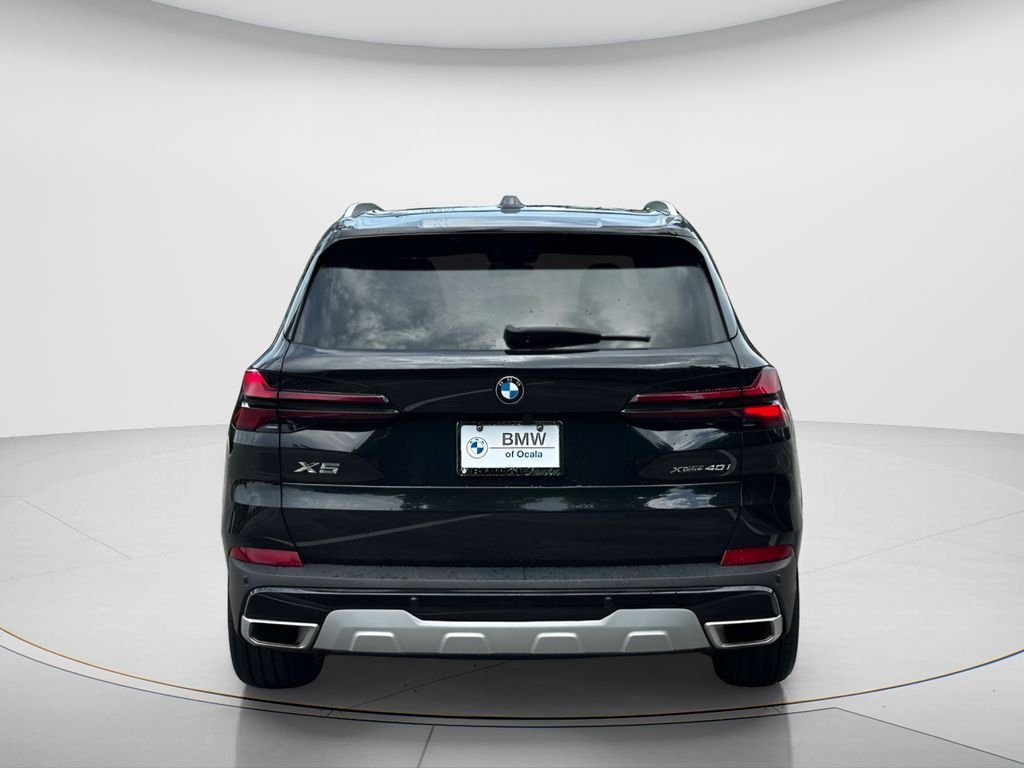 Used 2026 Black BMW xDrive40i image 6