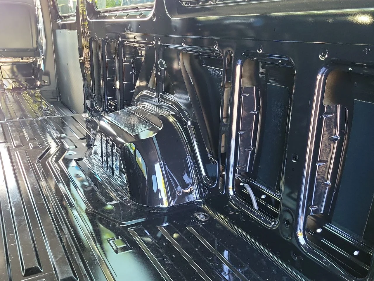 New 2026 Obsidian Black Metallic Mercedes-Benz Cargo 170 WB image 11