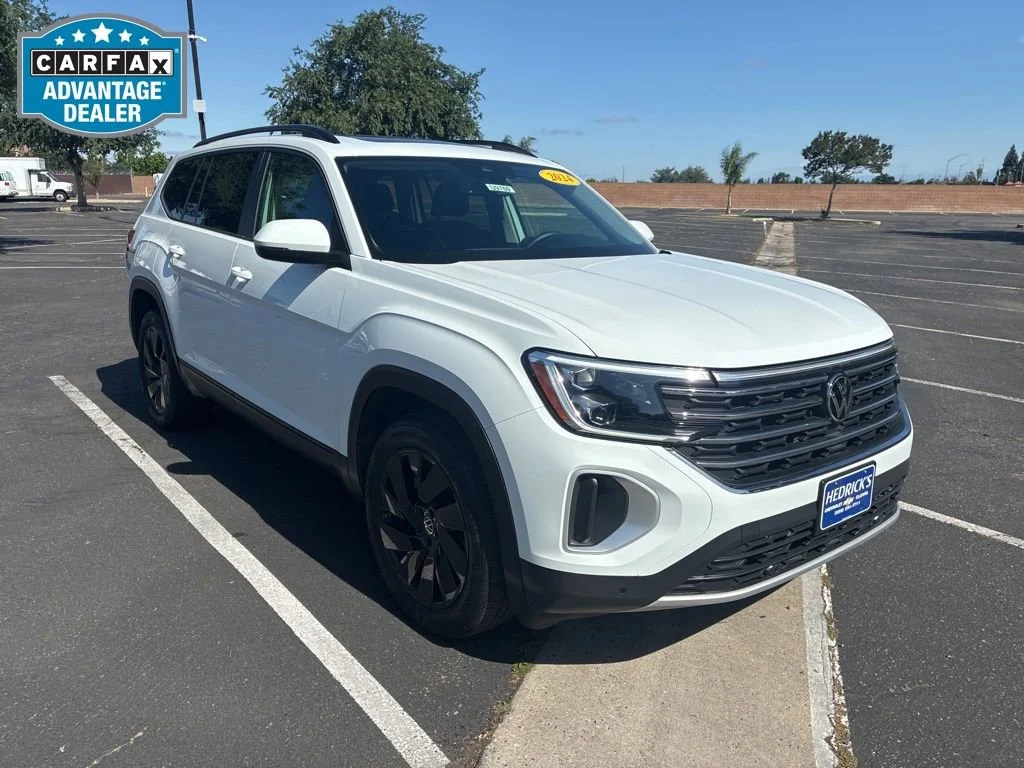 2024 Volkswagen Atlas SE w/Tech