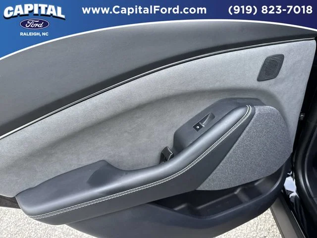 Used 2025 Black Ford GT image 17