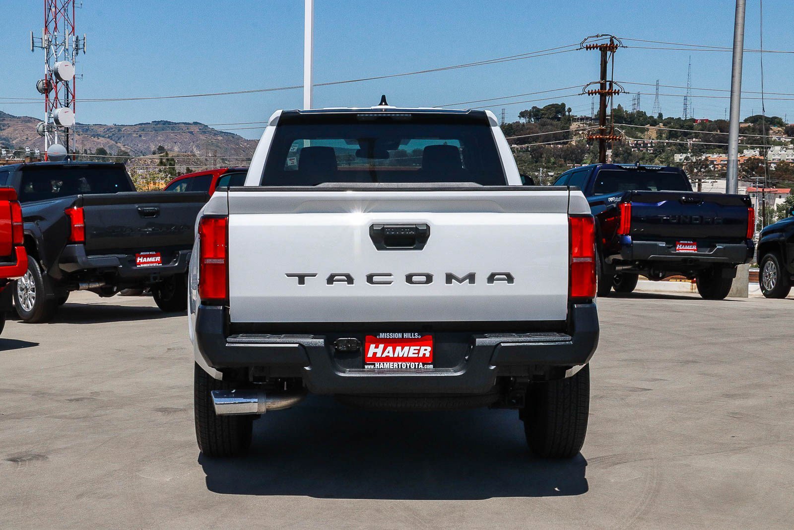 Certified Used 2025 Ice Cap Toyota SR image 5