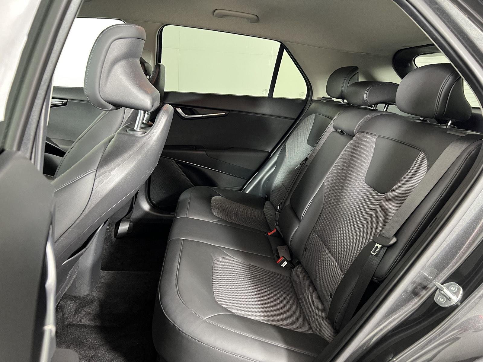 Used 2024 Graphite Gray Kia EX image 26