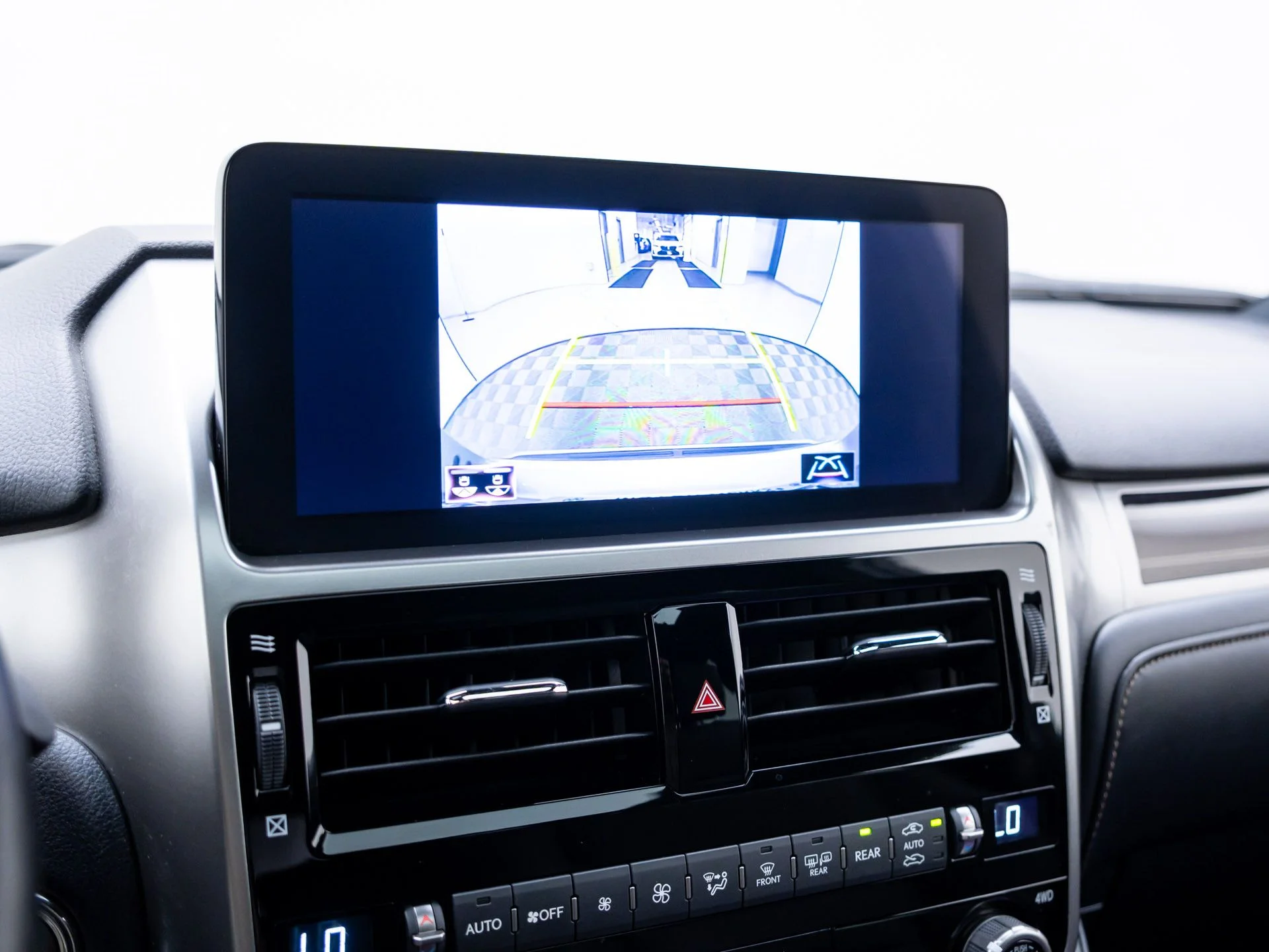 Used 2023 Silver Lexus 460 image 25