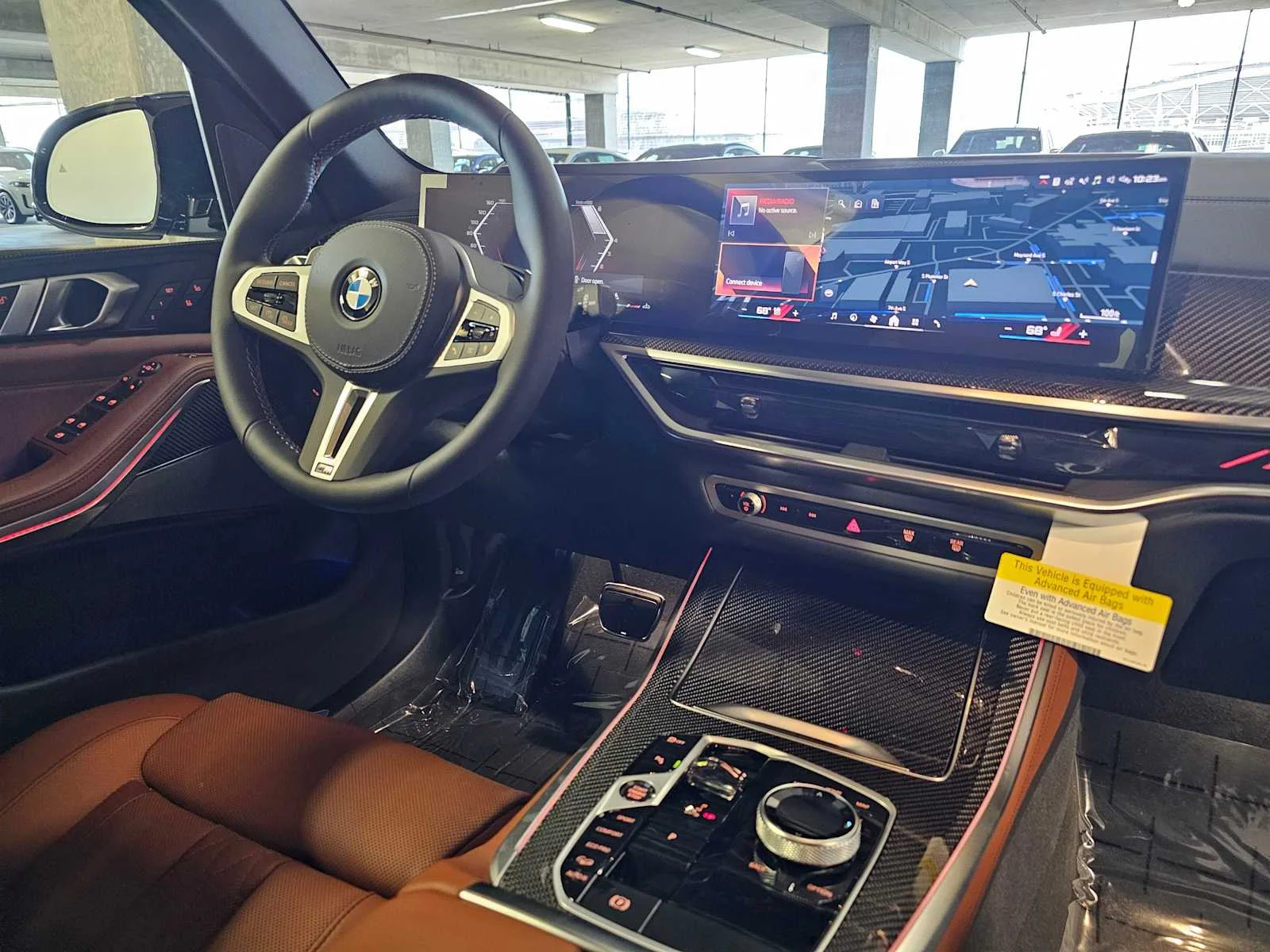 New 2026 Tanzanite Blue II Metallic BMW M60i image 32