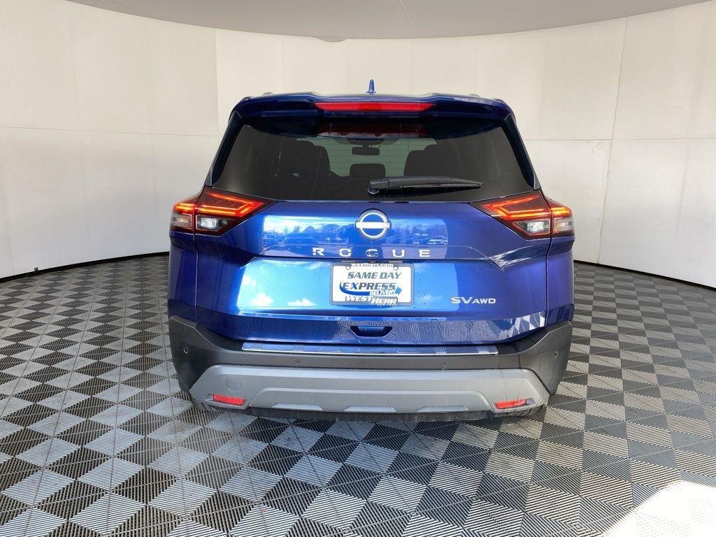 Used 2023 Caspian Blue Metallic Nissan SV image 6