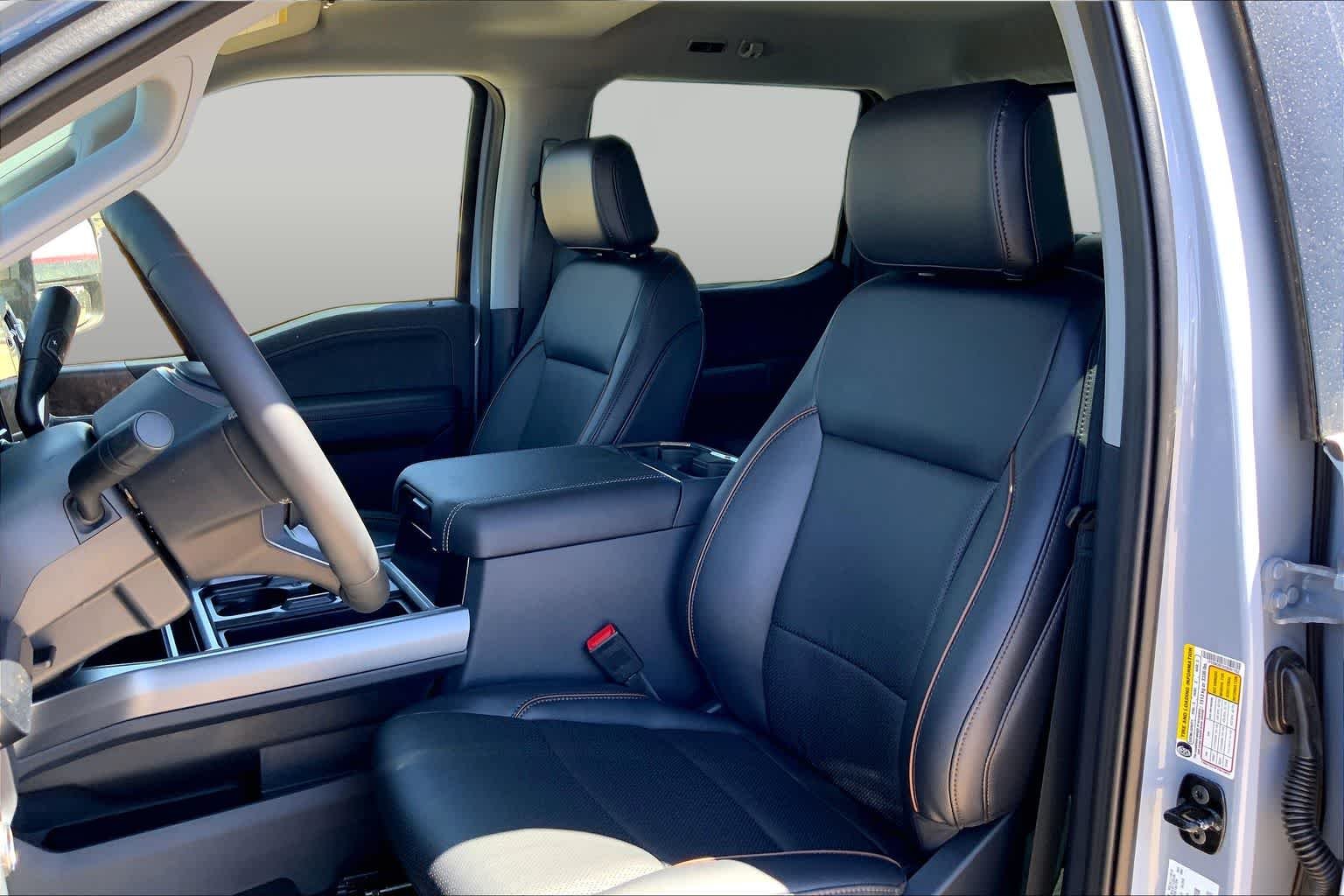 New 2026 Glacier Gray Metallic Tri-Coat Ford F-250® Lariat® image 9