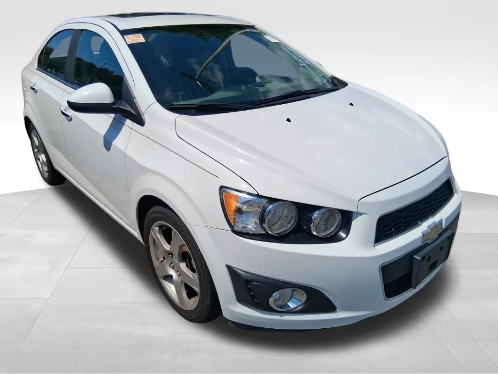 Used 2014 Chevrolet Sonic LTZ with VIN 1G1JE5SB1E4122117 for sale in Chesapeake, VA